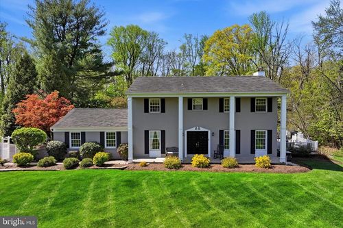 32 Hilltop Dr, GREEN LANE, PA, 18054-2416 | Card Image
