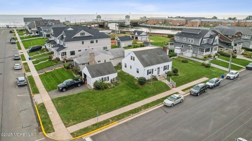 100 1st Ave, Avon-by-the-sea, NJ, 07717-1302 | Card Image