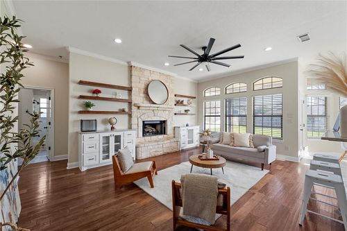 441 Oxford Hill Road, Hewitt, TX, 76643 | Card Image