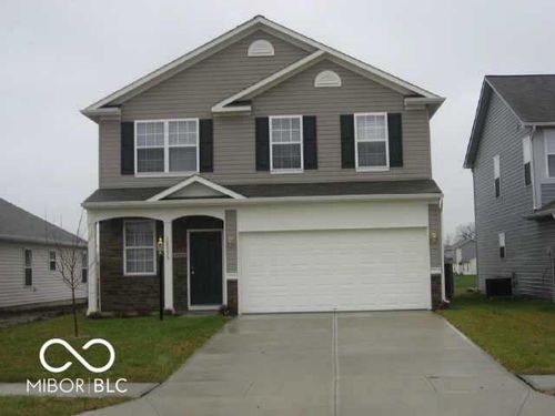 15385 Dry Creek Rd, Noblesville, IN, 46060-7242 | Card Image