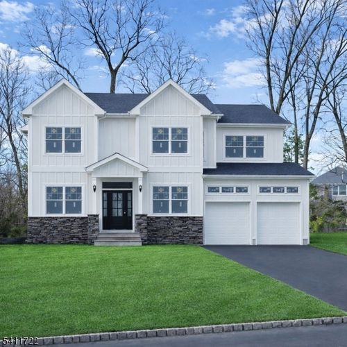 21 Maplewood Dr, Livingston, NJ, 07039-2214 | Card Image