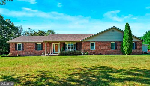 1180 The Spangler Rd, NEW OXFORD, PA, 17350-8745 | Card Image