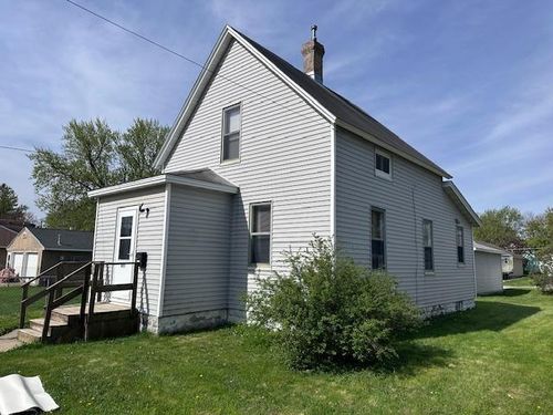 609 13th St Ne, Austin, MN, 55912-4068 | Card Image