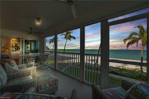 202-9517 Gulf Shore Dr, NAPLES, FL, 34108-2037 | Card Image