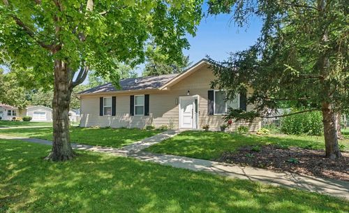 2014 Winchester Dr, Champaign, IL, 61821-6317 | Card Image