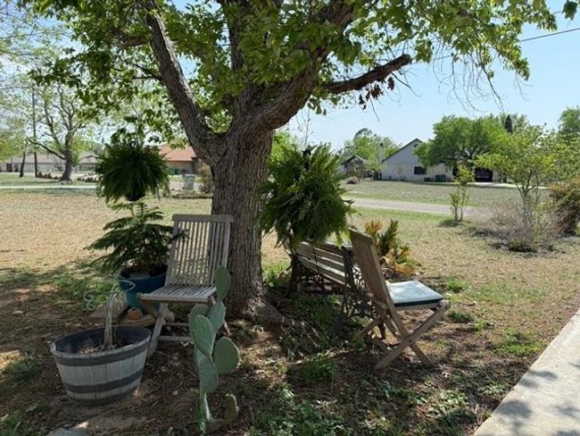 112 Penguin St, House other with 3 bedrooms, 2 bathrooms and null parking in Highland Haven TX | Image 23