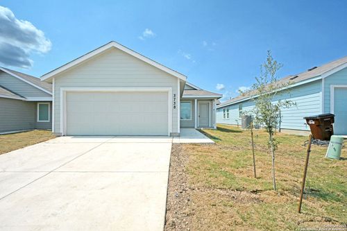 3738 Swift Fox Rd, New Braunfels, TX, 78132-0297 | Card Image