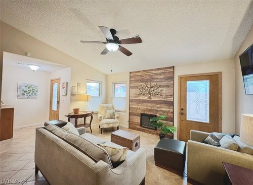 525 Tabony Ave, Henderson, NV, 89011-4393 | Card Image