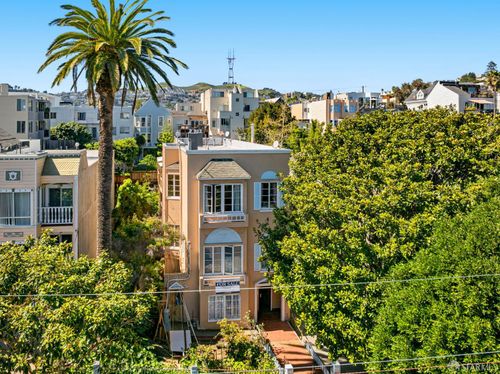 252 Chattanooga St, San Francisco, CA, 94114-3451 | Card Image