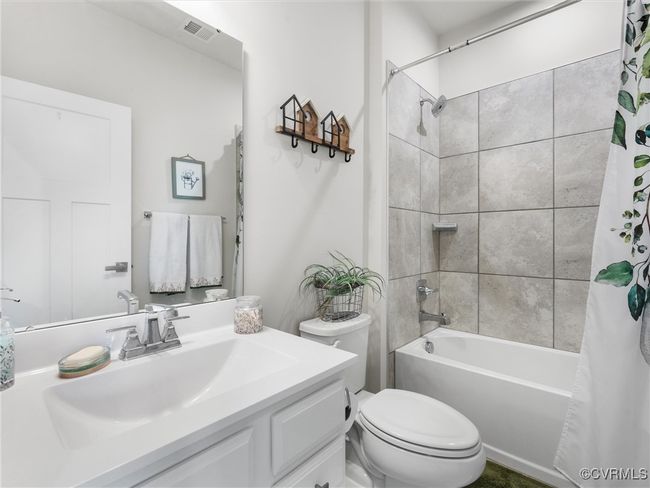 Hall Full Bath | Image 36
