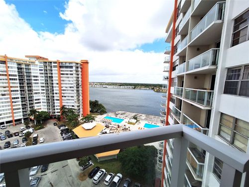 apt-1222e-1351 Ne Miami Gardens Dr, Miami, FL, 33179-4928 | Card Image