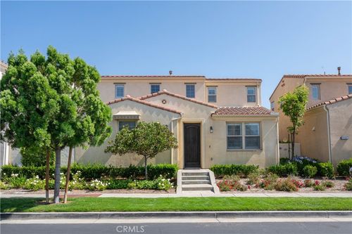 20267 Pienza Ln, Porter Ranch, CA, 91326-4241 | Card Image