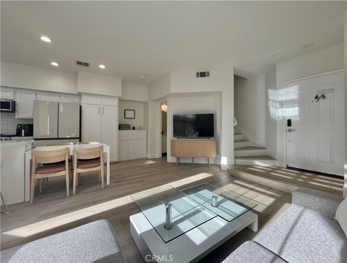 1007 Terra Bella, Irvine, CA, 92602-1032 | Card Image