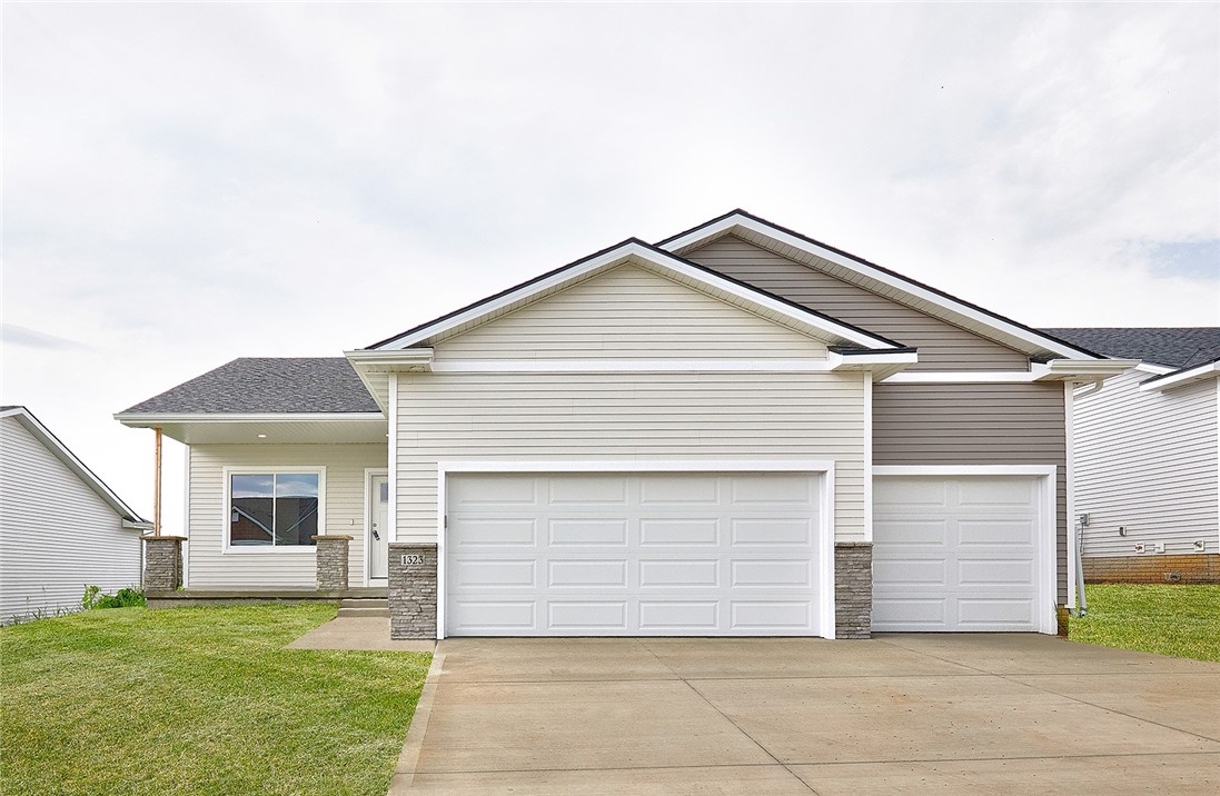 Atticus St, West Des Moines, IA 50266