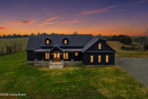 896 Mcafee Ln, Salvisa, KY, 40372-9757 | Card Image