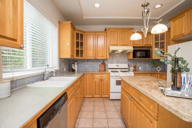 3491 Tolmie Ave, House other with 5 bedrooms, 4 bathrooms and 4 parking in Richmond BC | Image 10