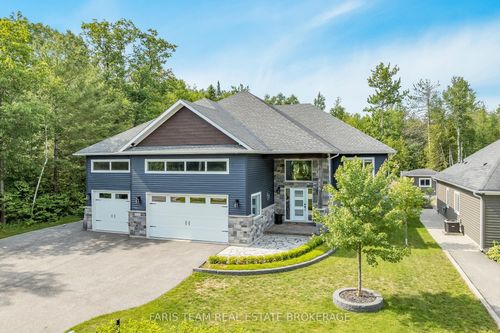116 Mamie Ave, Wasaga Beach, ON, L9Z2P6 | Card Image