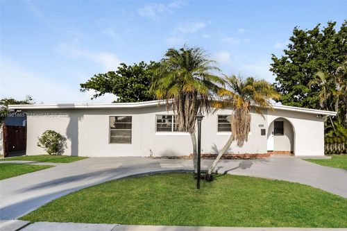 5835 Sw 117th Ave, Miami, FL, 33183-1707 | Card Image