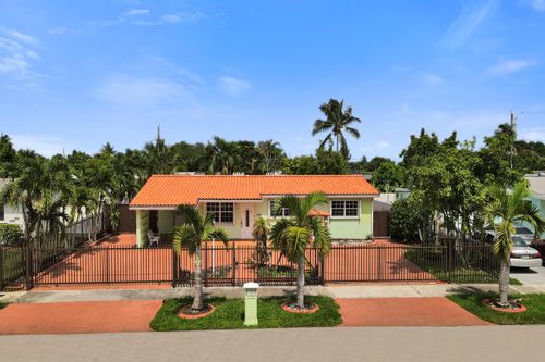 3311 Sw 105th Ct, Miami, FL, 33165-3735 | Card Image