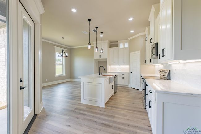15122 High Country Acres Ln, House other with 4 bedrooms, 2 bathrooms and null parking in Lindale TX | Image 16