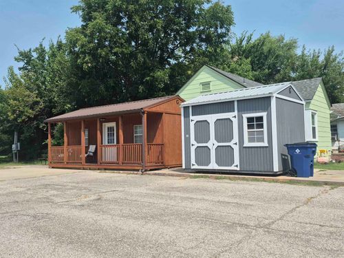 200 W River St, Eureka, KS, 67045-1542 | Card Image