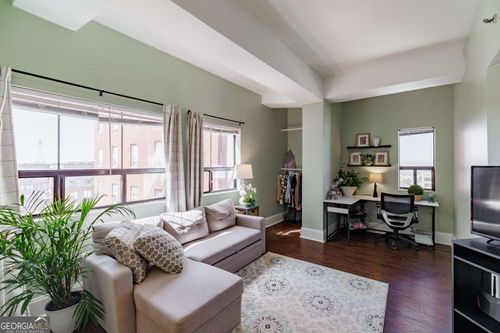 apt-707-131 E Broad St, Athens, GA, 30601-2851 | Card Image