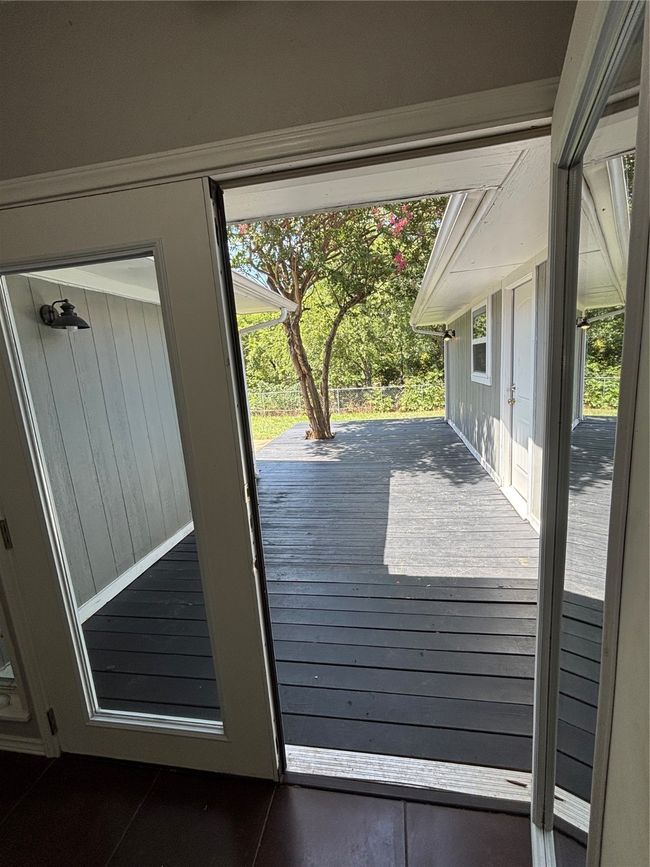 French doors to the back patio | Image 27