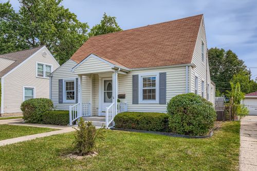 2749 Scott St, Franklin Park, IL, 60131-3276 | Card Image