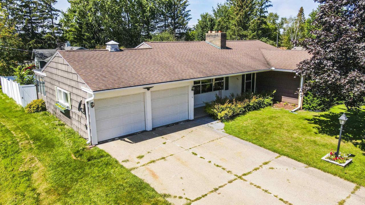 Summit Dr, Wausau, WI 54401