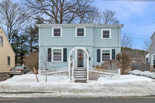 46 Stetson Ave, Swampscott, MA, 01907-1123 | Card Image