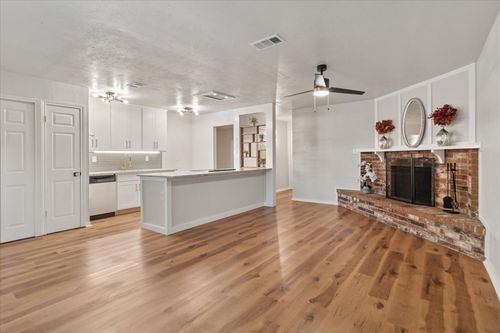 511 Cumberland Dr, Allen, TX, 75002-4032 | Card Image
