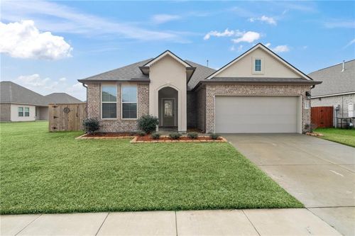 7413 1st Lake Dr, Slidell, LA, 70461-7003 | Card Image