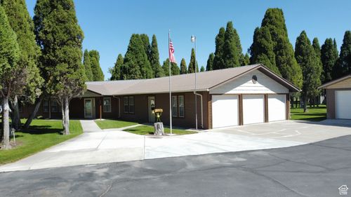 731 Pioneer Dr, Soda Springs, ID, 83276-1348 | Card Image