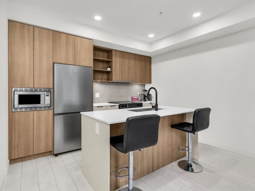 204-13439 94a Ave, Surrey, BC, V3V0G9 | Card Image