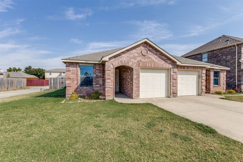 252 Wyndham Meadows Way, Wylie, TX, 75098-5920 | Card Image