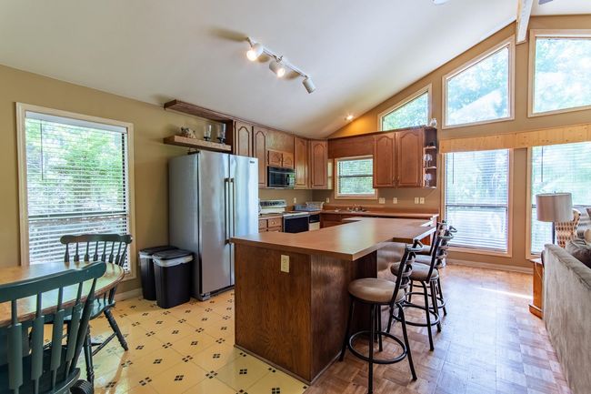 1720 Point Grand Dr, House other with 4 bedrooms, 4 bathrooms and null parking in Savannah TN | Image 9