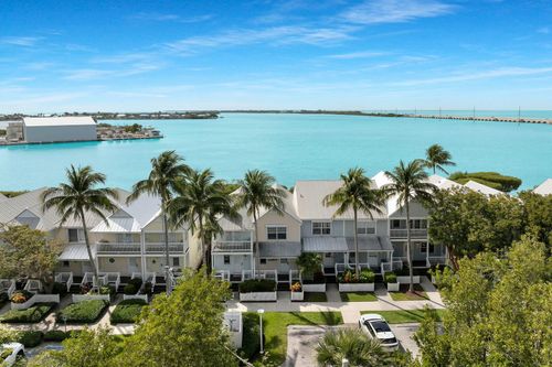 5035 Sunset Village Dr, Duck Key, FL, 33050 | Card Image
