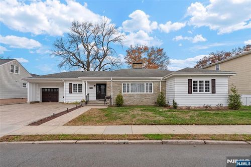 40 Eagle St, North Arlington, NJ, 07031-5817 | Card Image