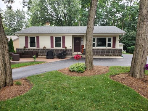 26W035 Hazel Ln, Wheaton, IL, 60187-2911 | Card Image