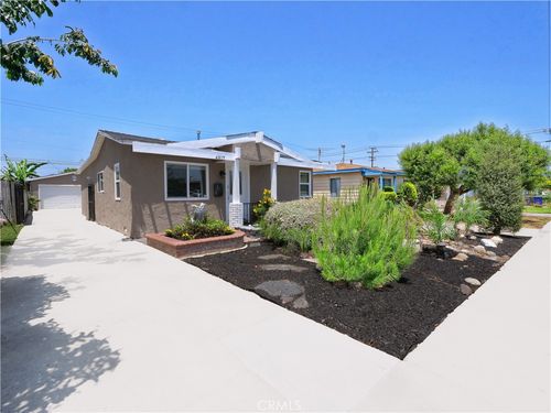 4917 W 140th St, Hawthorne, CA, 90250 | Card Image