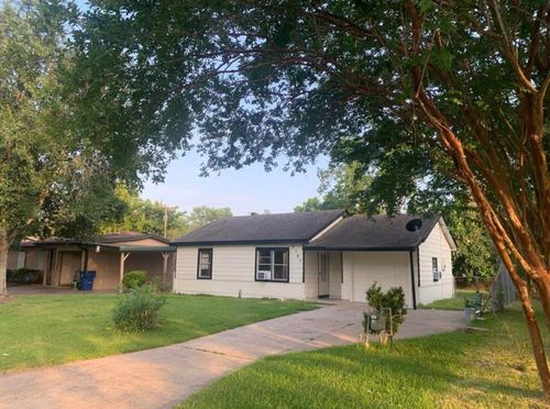 6105 Diamond Court, Texas City, TX, 77591 | Card Image