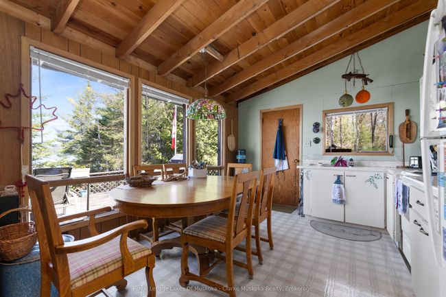 185 Woodland Trail, House other with 4 bedrooms, 2 bathrooms and 4 parking in Port Severn ON | Image 11
