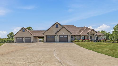 4208 W Kingshighway, Paragould, AR, 72450-2520 | Card Image