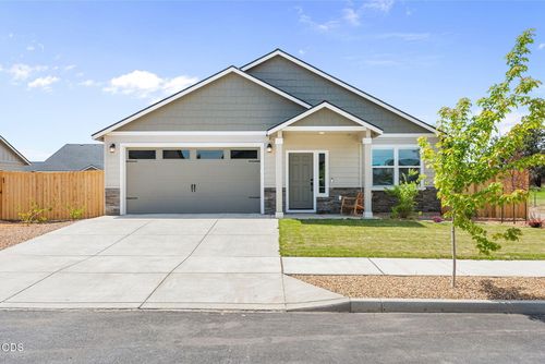3289 Nw 10th Pl, Redmond, OR, 97756-2378 | Card Image