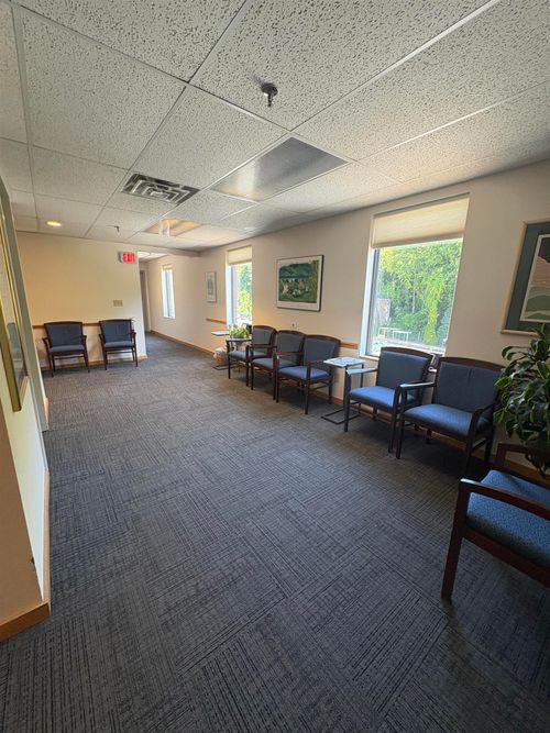 86 Lake St, Burlington, VT, 05401-5297 | Card Image