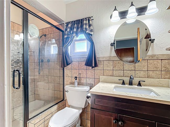 Bathroom | Image 21