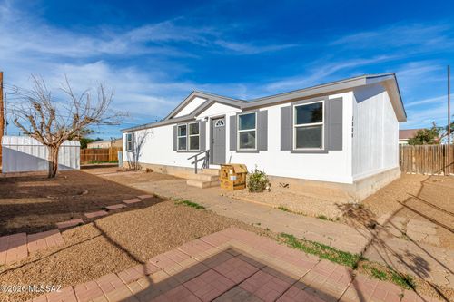 1000 W Garnette Street, Tucson, AZ, 85705 | Card Image