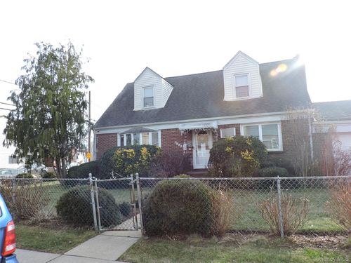 2-1299 World Ave, Elmont, NY, 11003-2643 | Card Image