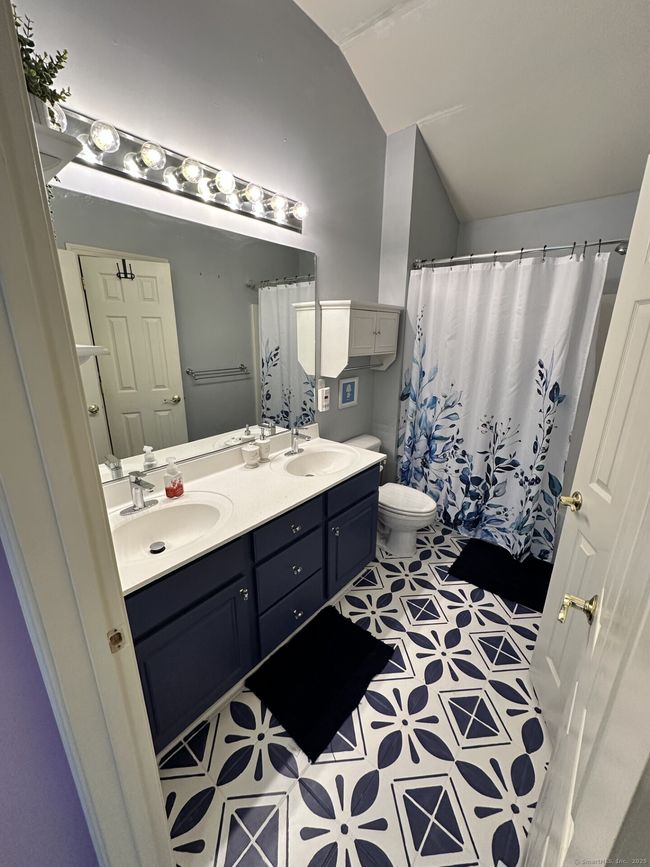 1006 - 1006 Sienna Dr, Condo with 2 bedrooms, 2 bathrooms and 2 parking in Danbury CT | Image 18