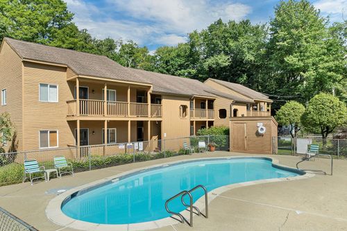 18-10 Notchview Ln, Lincoln, NH, 03251 | Card Image